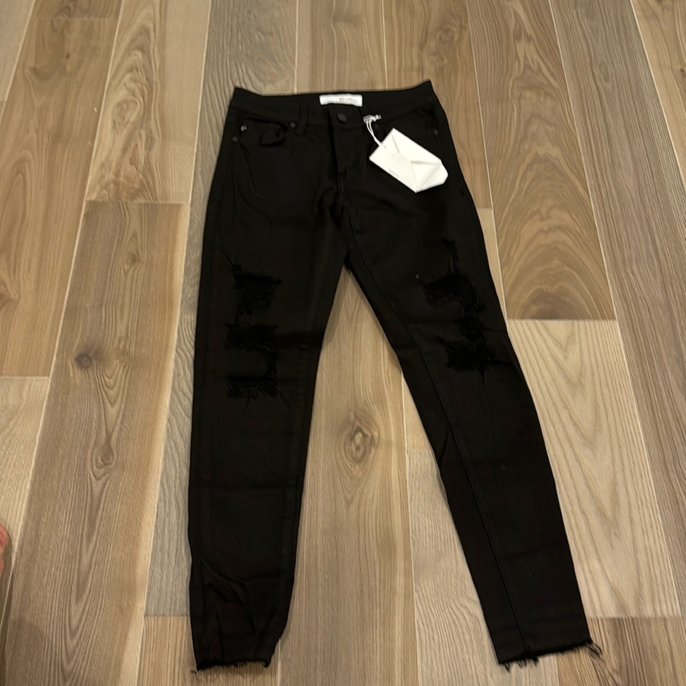 Black ripped jeans
